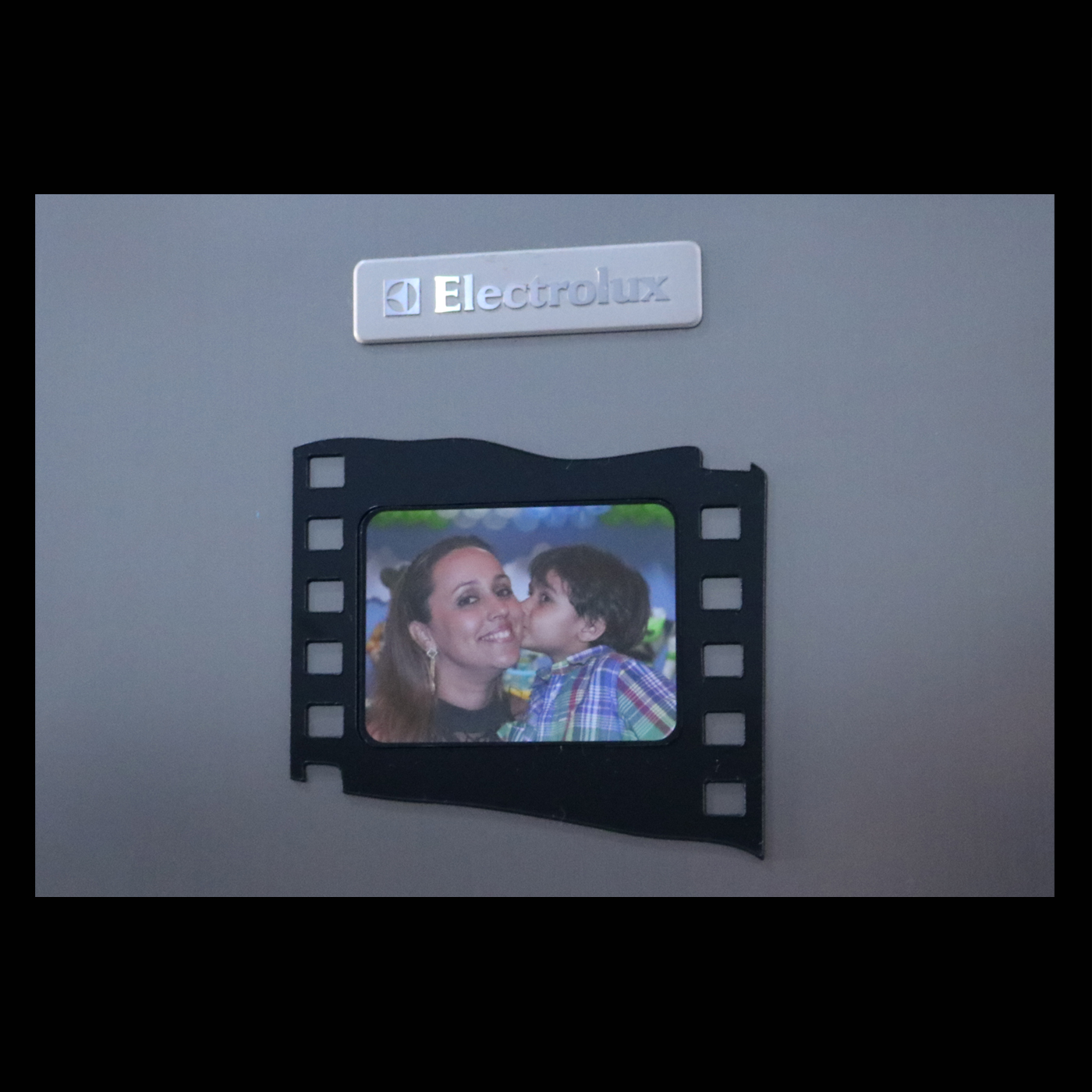 Kit com 3 Molduras, TVs Retrô e Filme e 3 Fotos (Ímã) - Imagem 6