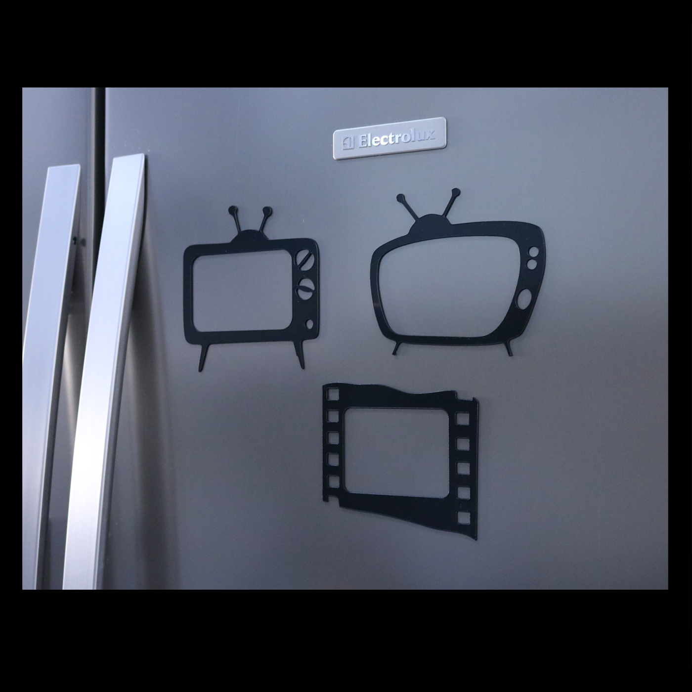 Kit com 3 Molduras, TVs Retrô e Filme e 3 Fotos (Ímã) - Imagem 2